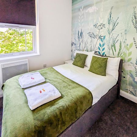 Emerald Delightful Suite Moseley Mews, Birmingham By Staystaycations エクステリア 写真
